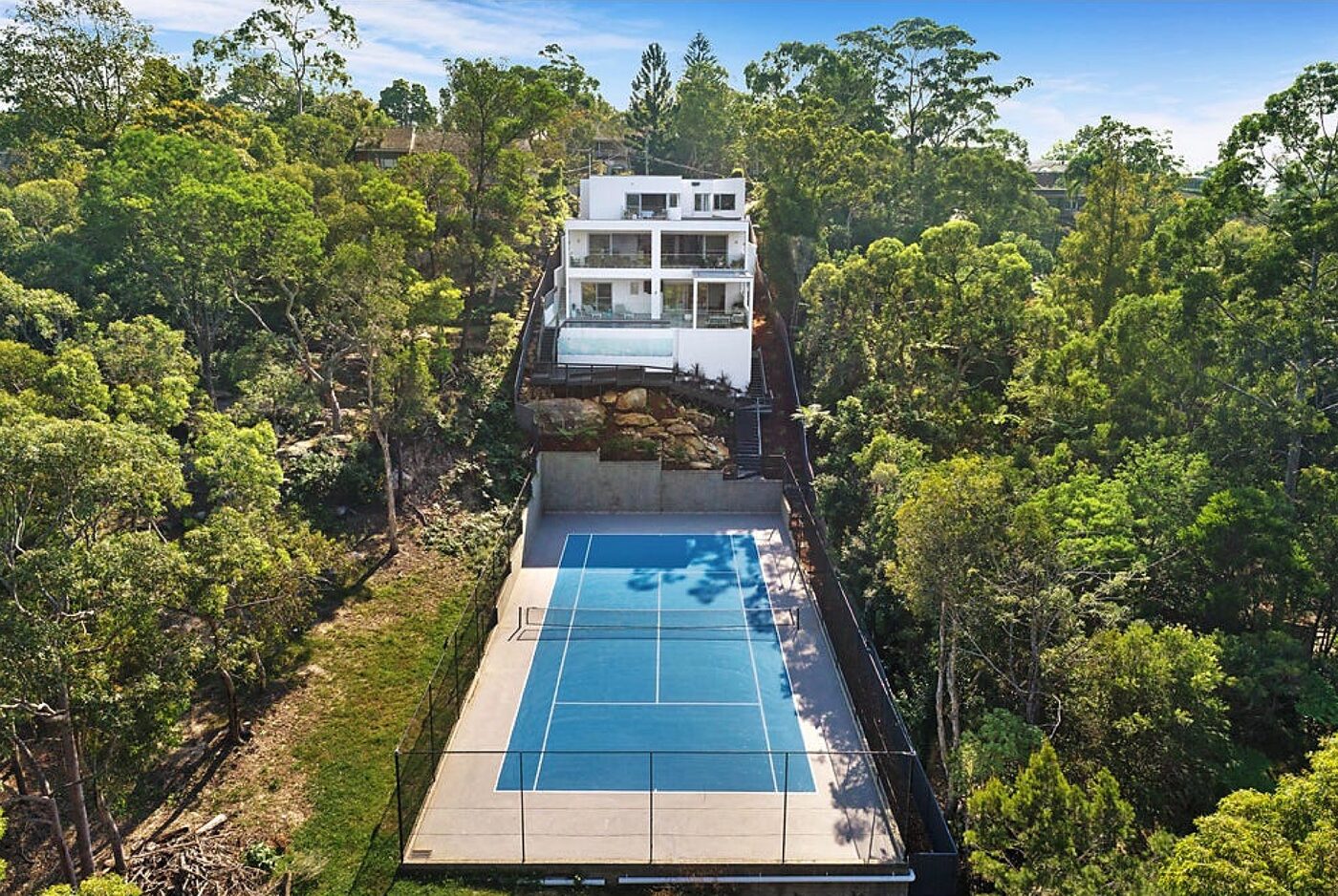 Hunter — St Ives, NSW